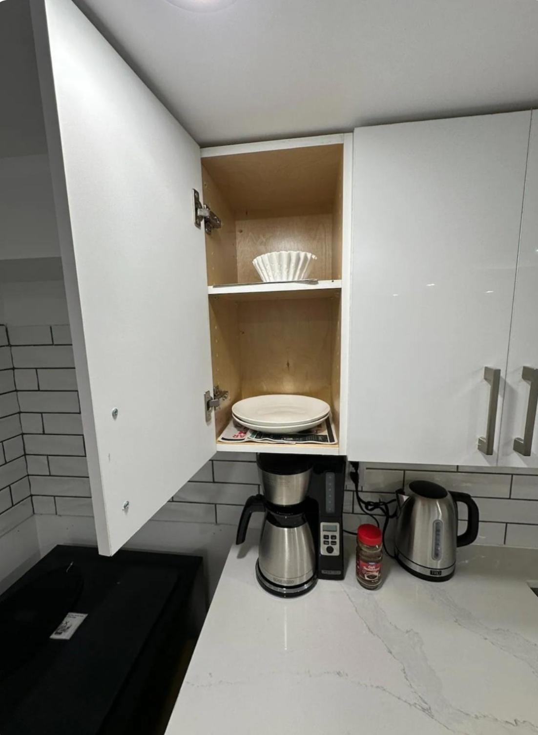 Pvt Near Waterloo Airport & Minutes To Downtown Apartment Kitchener